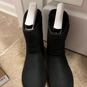 Brand new never worn, smoke free home